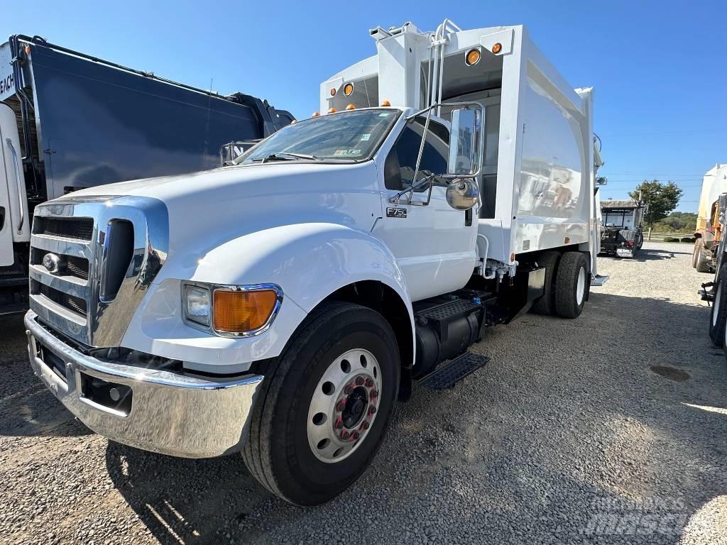 Ford F750 شاحنات المخلفات