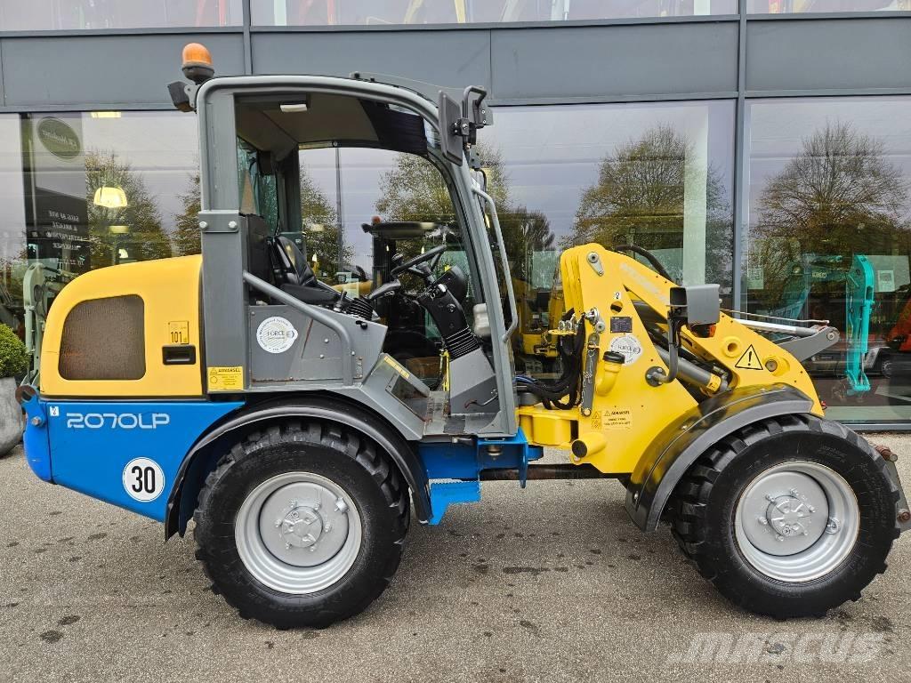 Weidemann 2070LP لوادر صغيرة