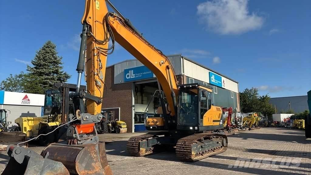 Hyundai HX220L حفارات خاصة