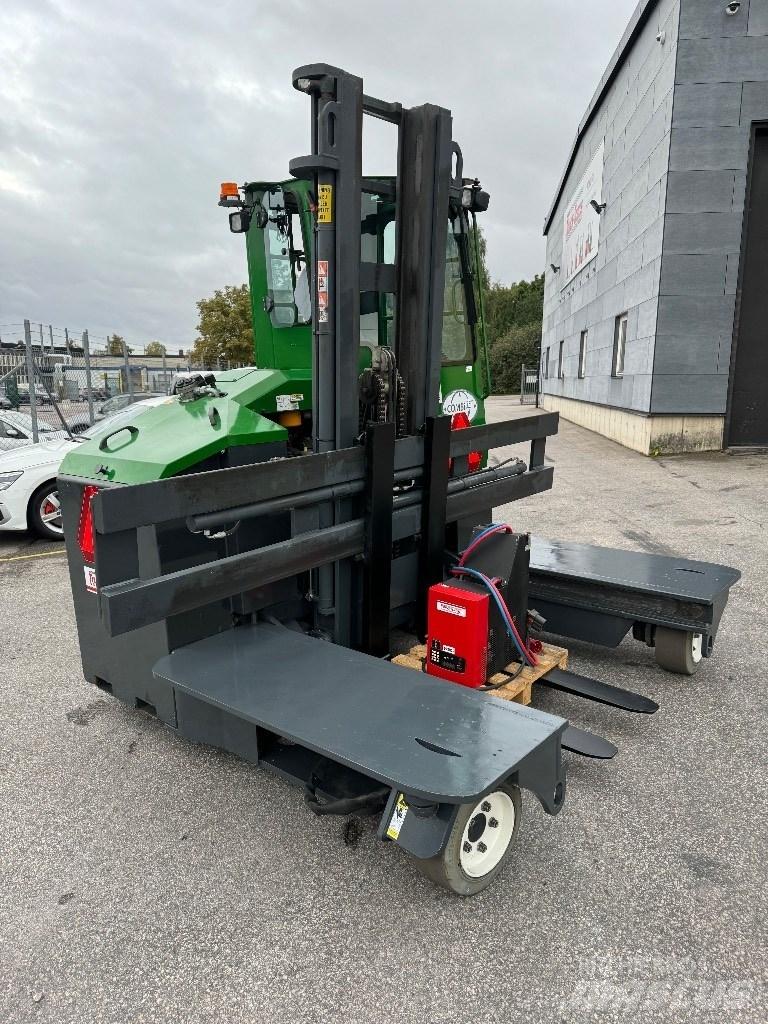 Combilift C4000ET شاحنة المناولة رباعية الاتجاهات