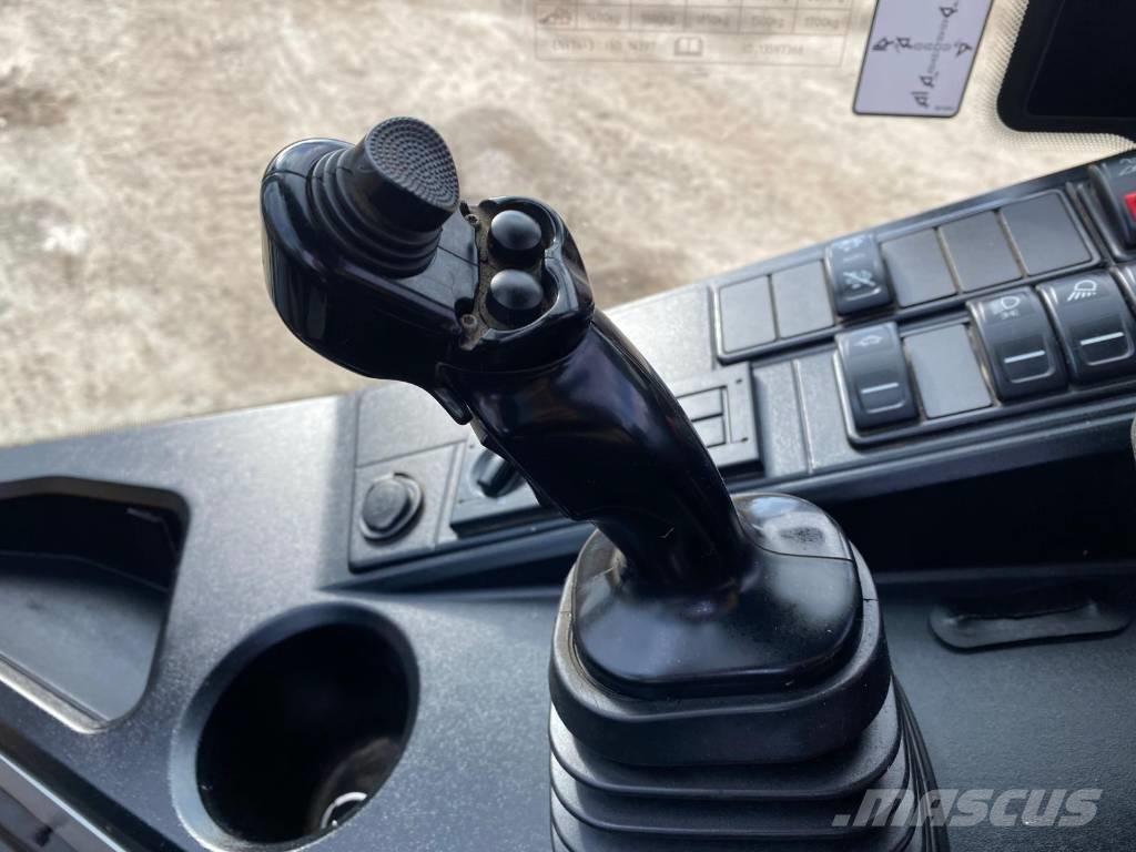 Liebherr L 506 لوادر بعجل