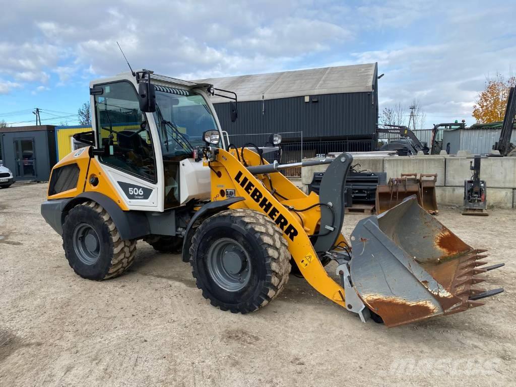 Liebherr L 506 لوادر بعجل