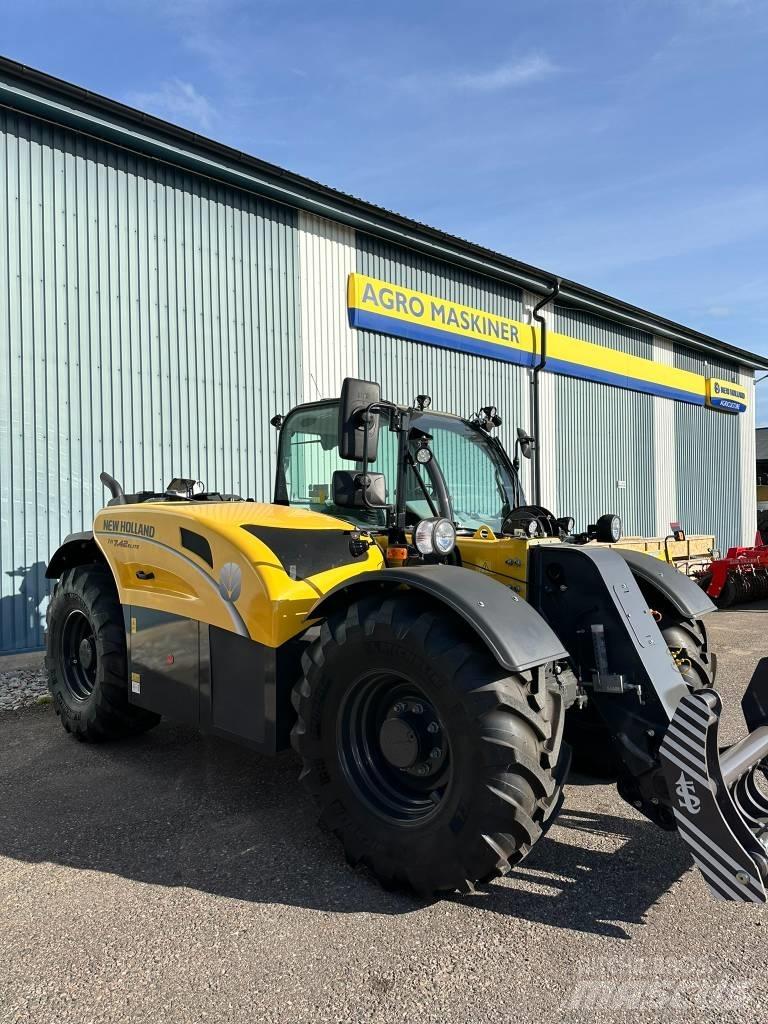 New Holland TH 7.42 مناولات متداخلة
