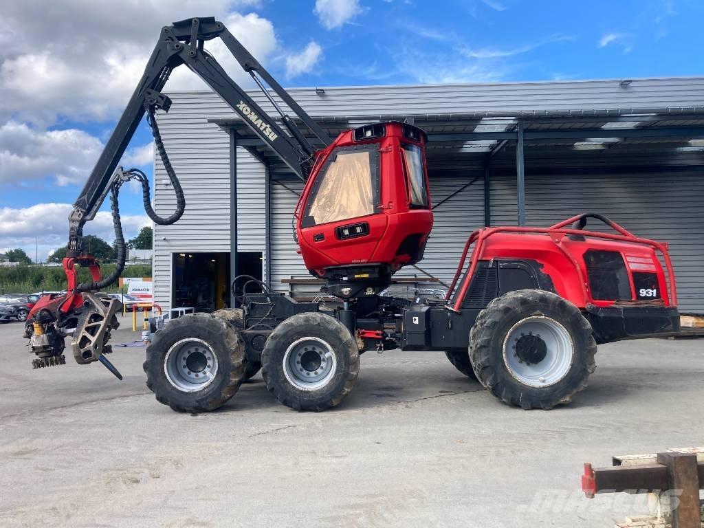 Komatsu 931 حصادات