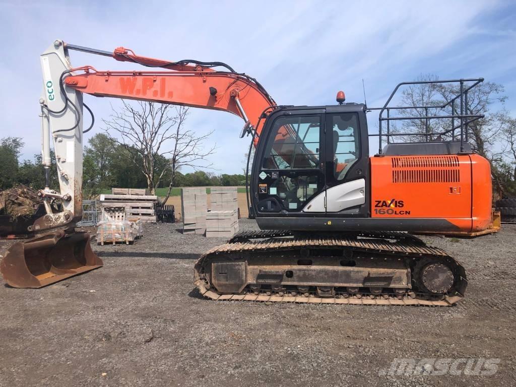 Hitachi ZX160LC-5B حفارات زحافة