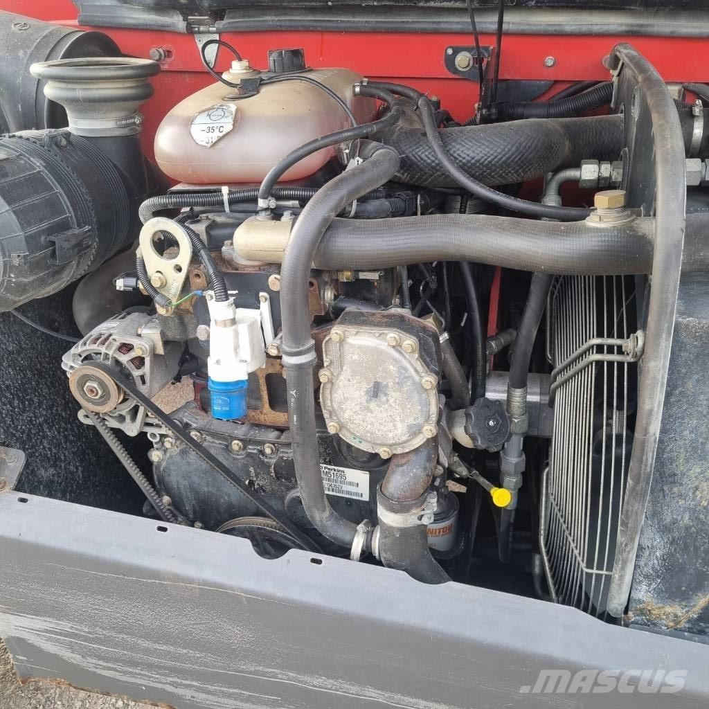 Manitou MT 1840 مناولات متداخلة