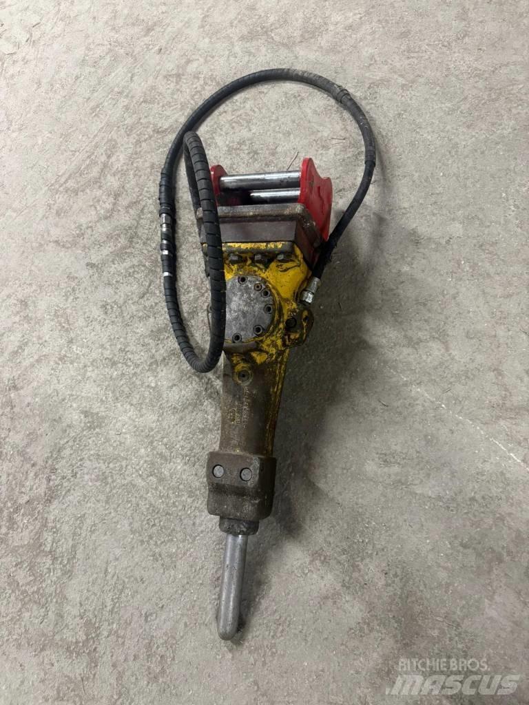 Epiroc SB 102 مطارق / كسارات