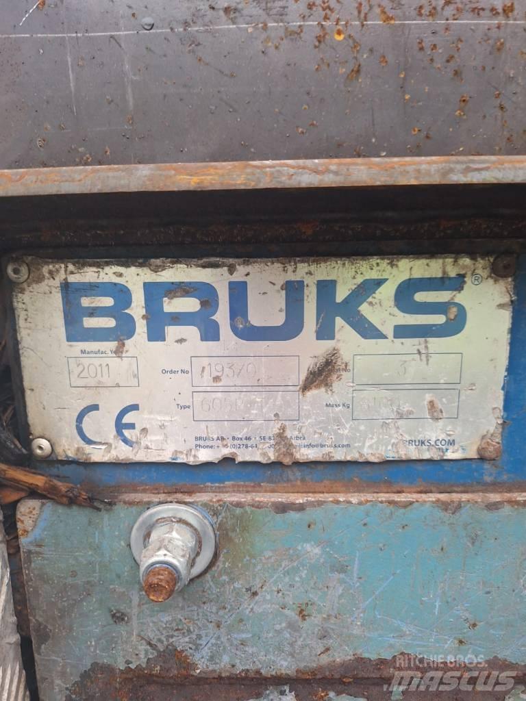 Bruks 605 PT أخرى