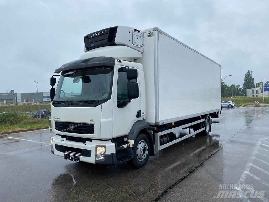 Volvo FL240 4x2 شاحنات بدرجة حرارة قابلة للضبط