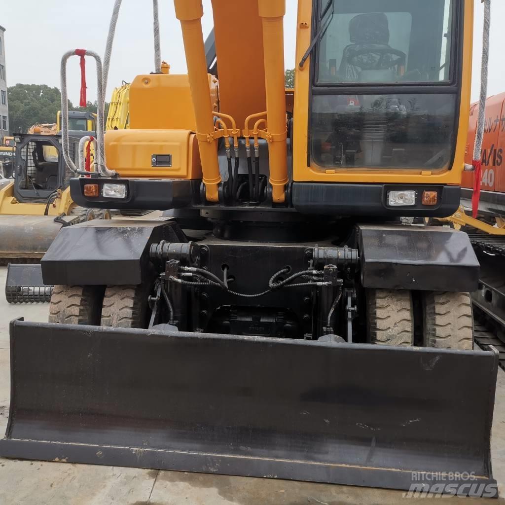 Hyundai R 150 W-9 حفارات بعجل