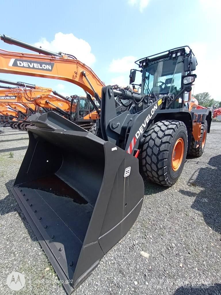 Develon DL 280-7 لوادر بعجل