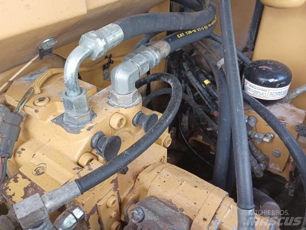 CAT 307 B حفارات وسط 7 طن - 12 طن