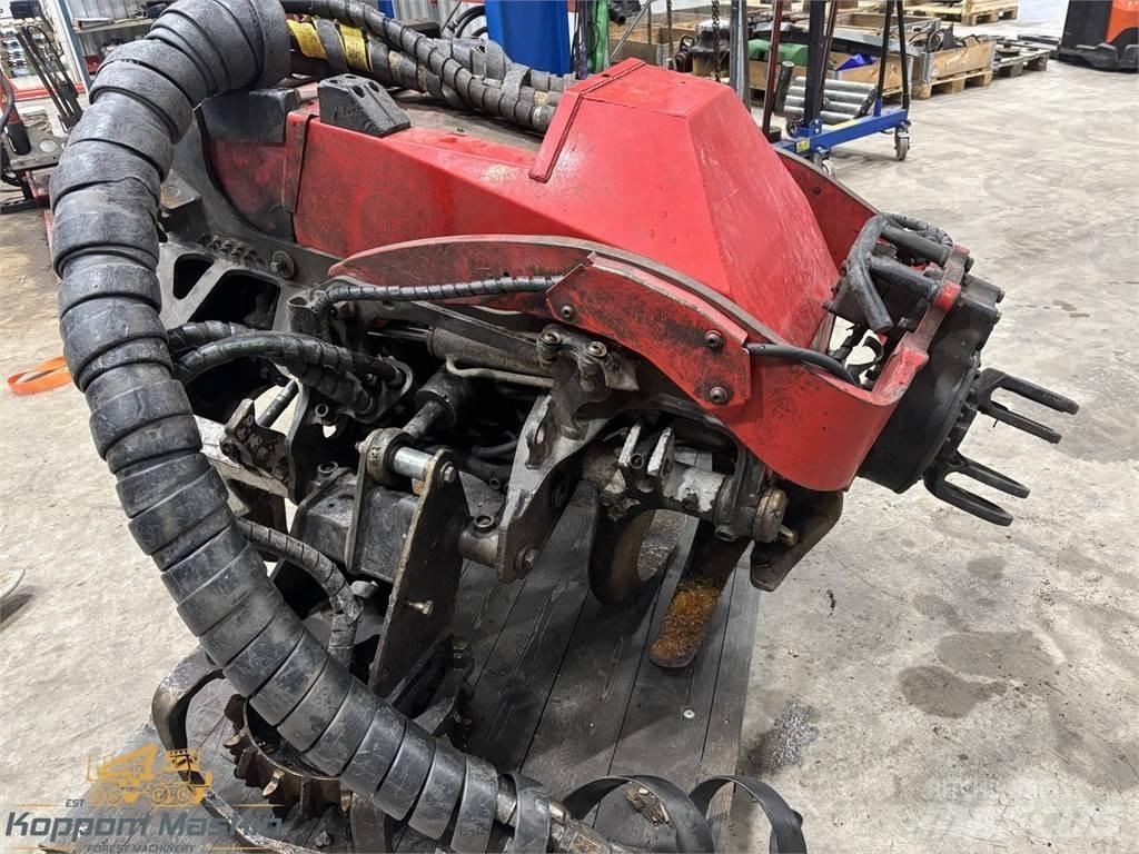 Komatsu C144 رؤوس حصادات