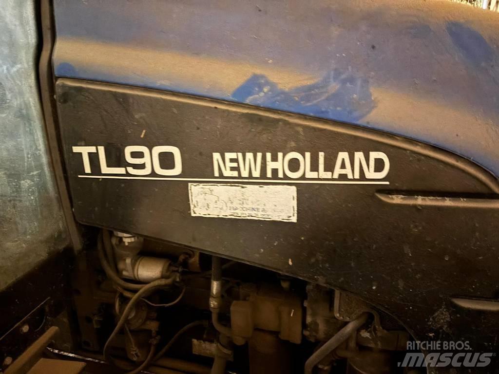 New Holland TL 90 الجرارات