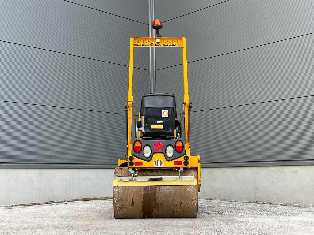 Hamm HD 10C VV مداحل ثنائية الاسطوانة