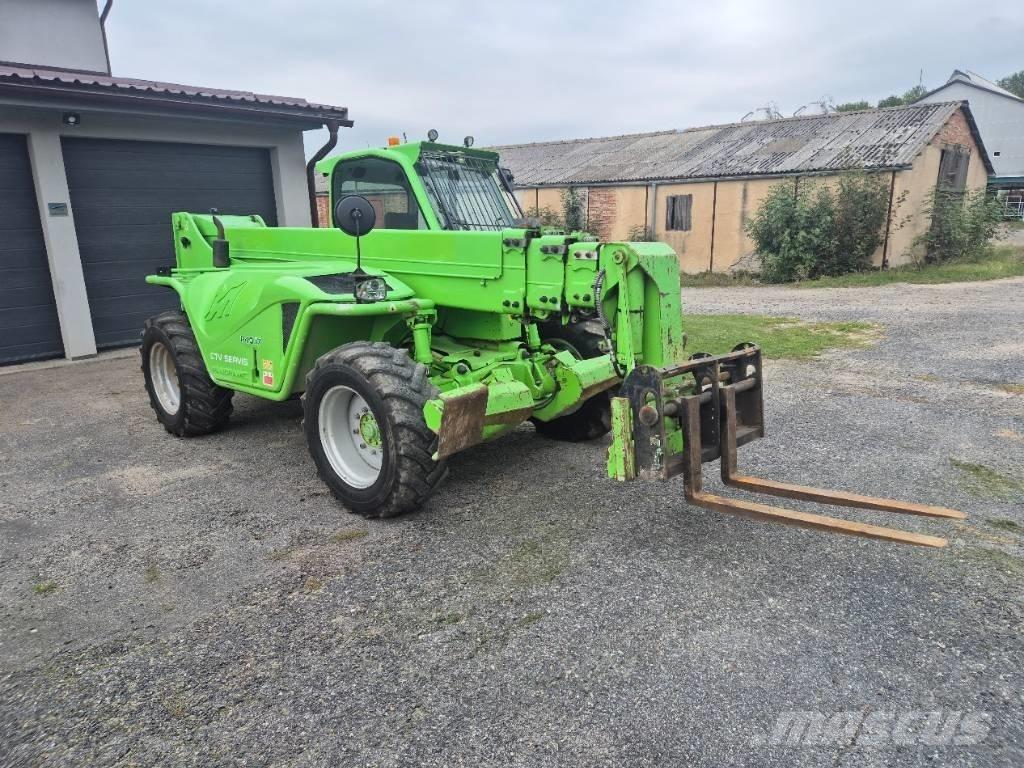 Merlo P 40.17 مناولات متداخلة