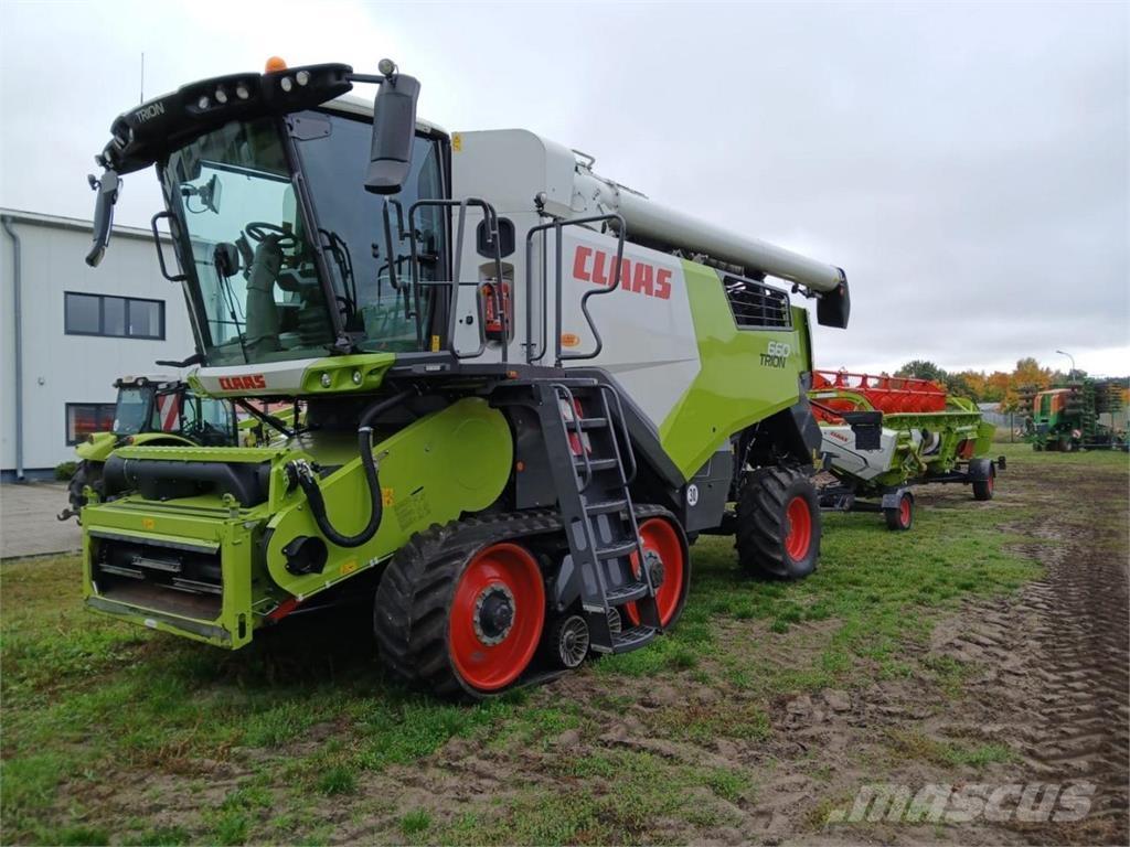 CLAAS Trion 660 TT حصادات