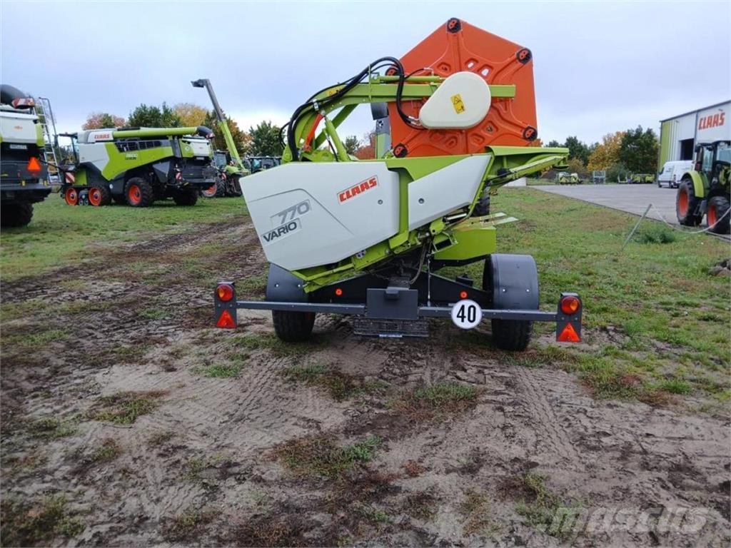 CLAAS Trion 660 TT حصادات