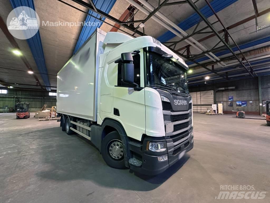 Scania R 450 شاحنات ذات هيكل صندوقي