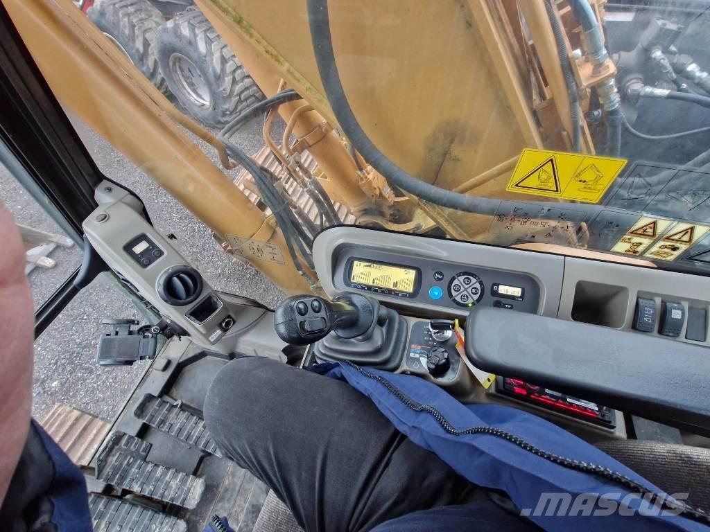 CASE CX 180 B حفارات زحافة