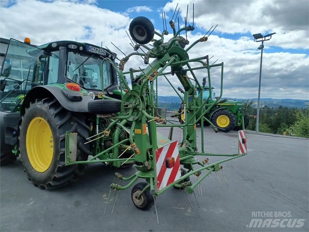 Krone KW 6.70/6 مكابس وميبسات التبن