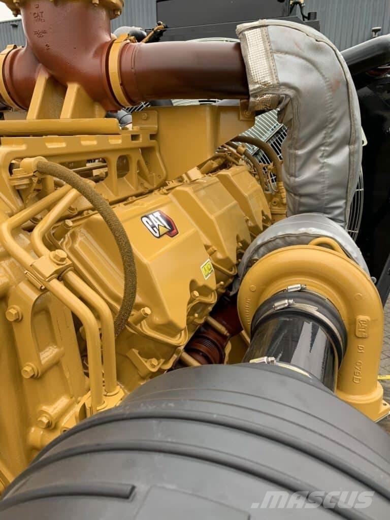 CAT C32 مولدات ديزل