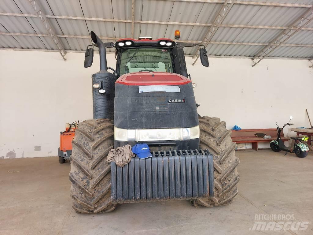 Case IH Magnum 250 الجرارات