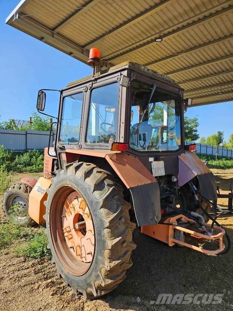 MTZ 82.1 الجرارات