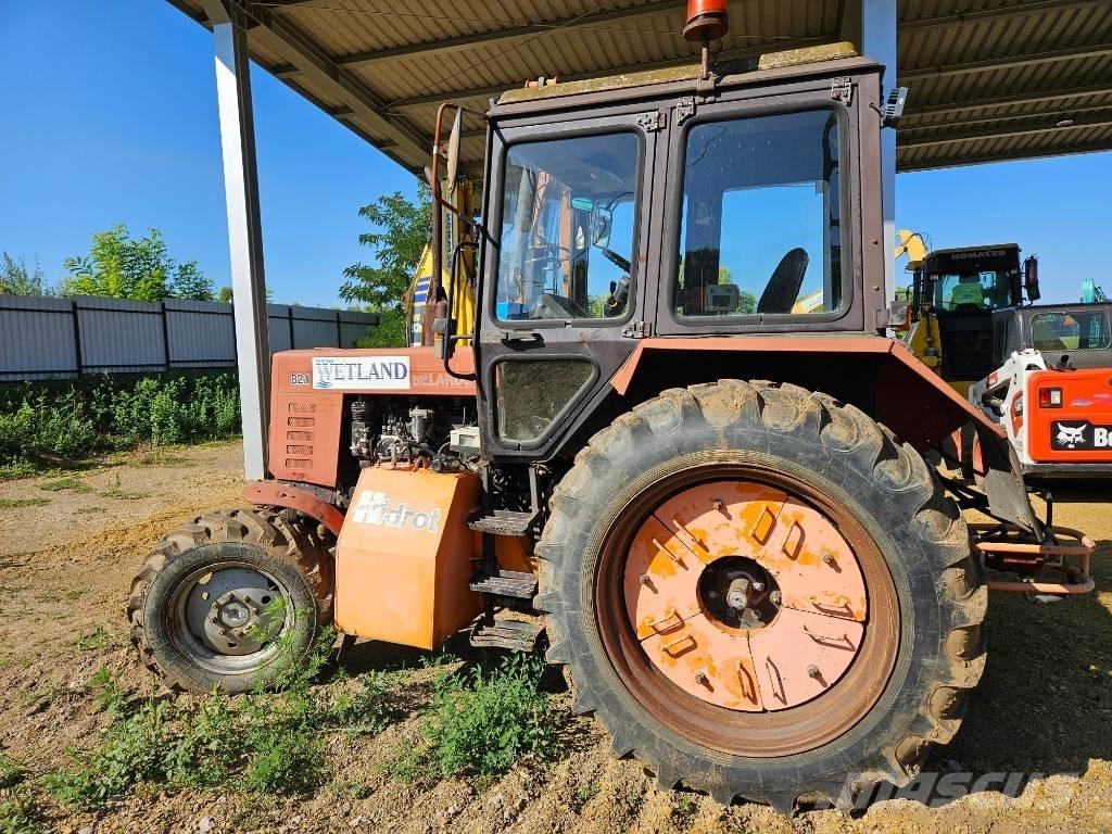 MTZ 82.1 الجرارات