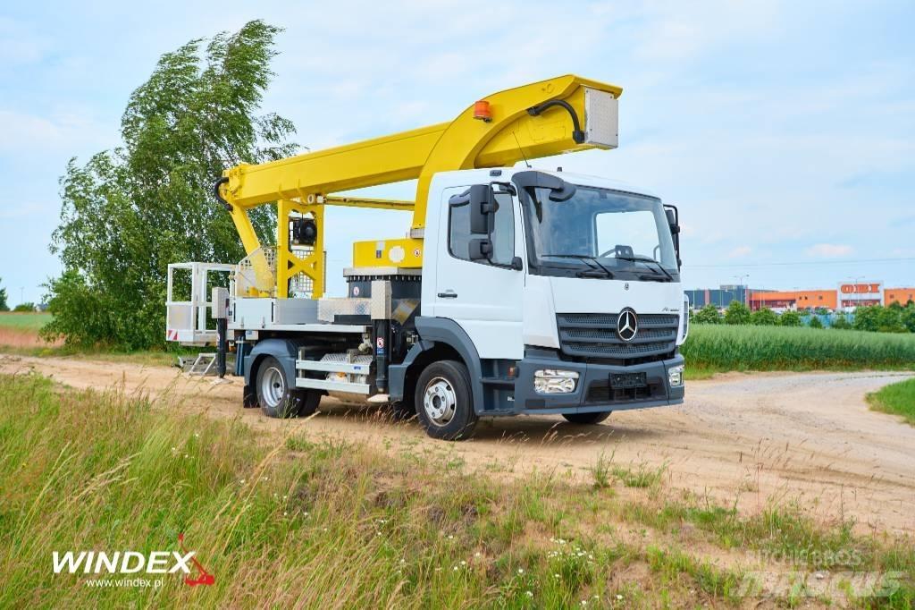 Palfinger P 300 KS المنصات الهوائية المثبتة على شاحنة