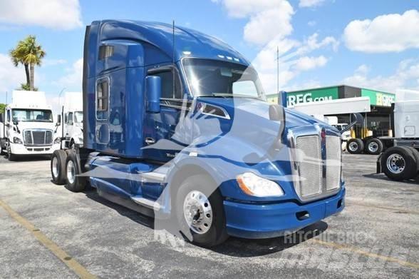 Kenworth T680 وحدات الجر