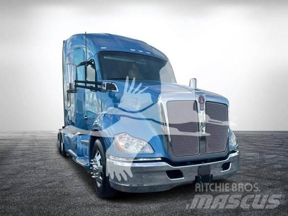 Kenworth T680 وحدات الجر