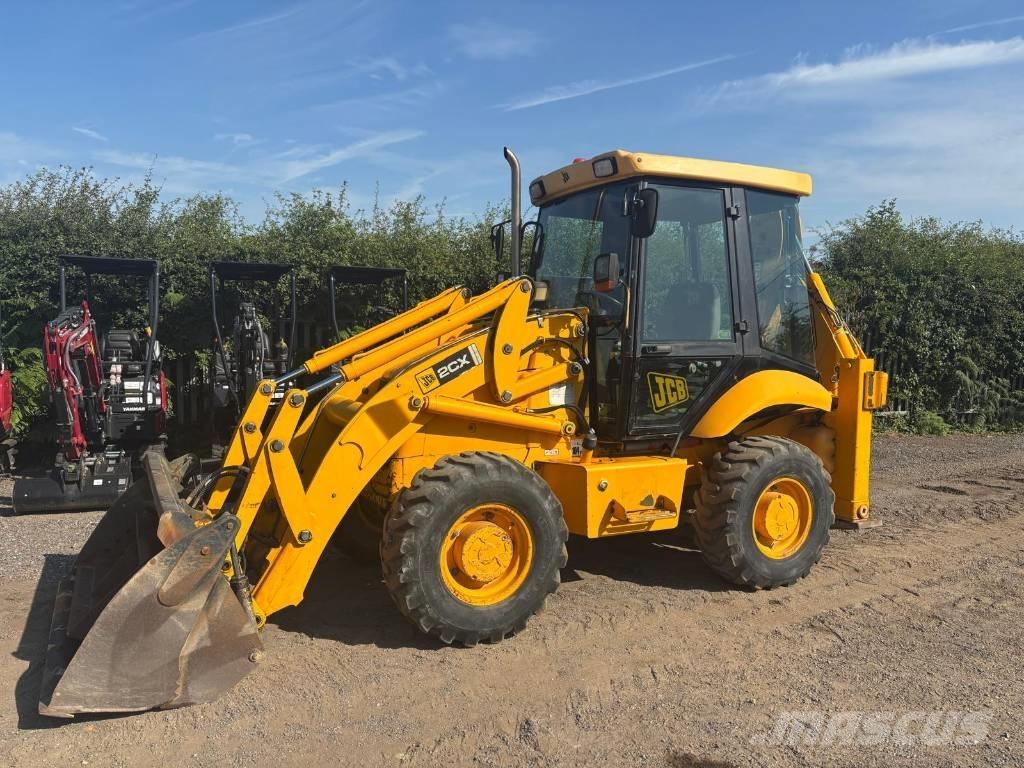 JCB 2CX لوادر ذات جرافات عكسية