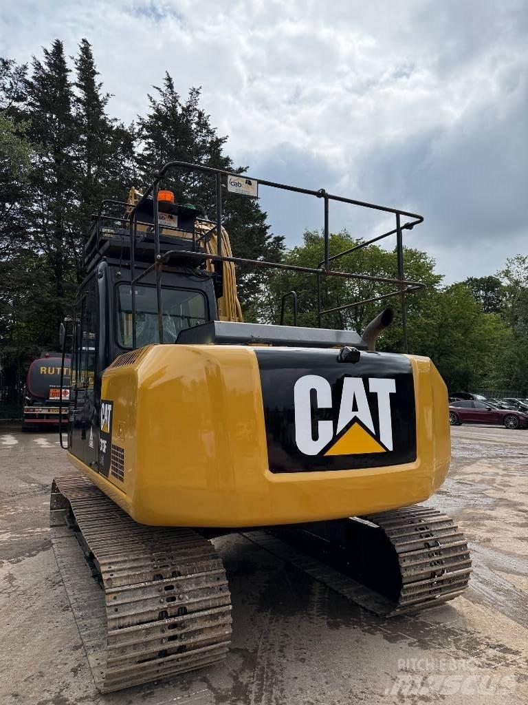 CAT 313 F LGC حفارات زحافة