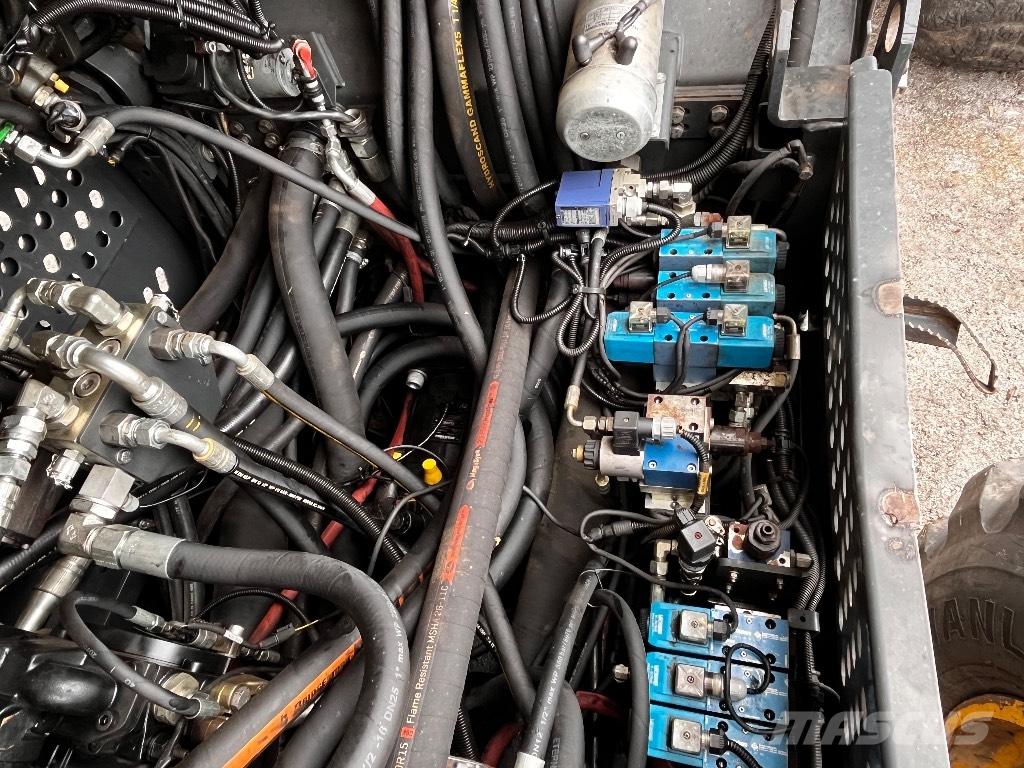 Ponsse BEAR حصادات