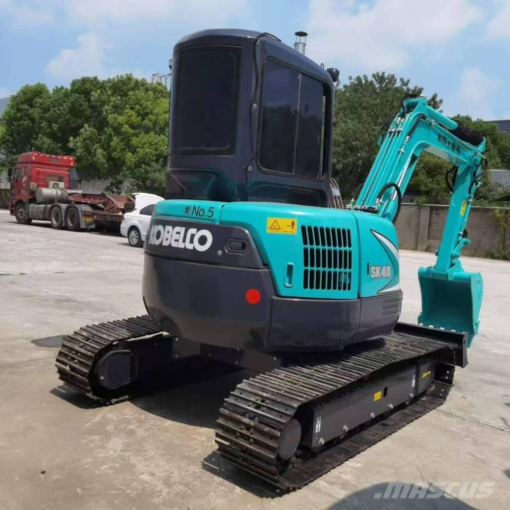 Kobelco SK 40 حفارات صغيرة أقل من 7 طن (حفارات صغيرة)