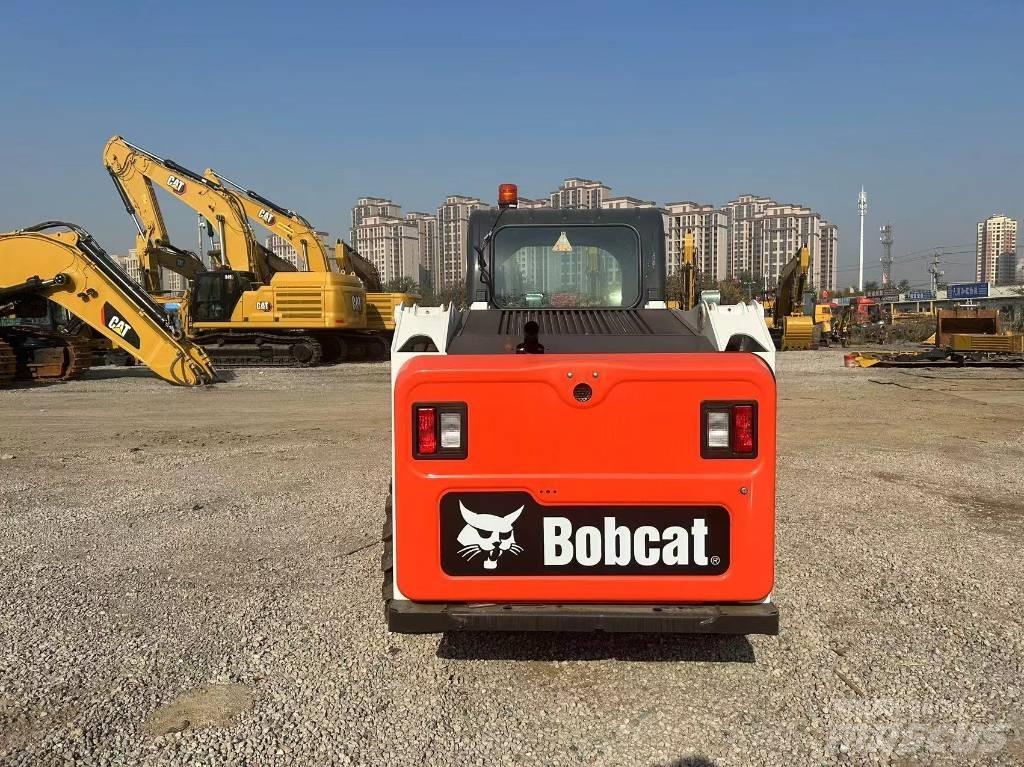 Bobcat S 510 لوادر انزلاقية التوجيه