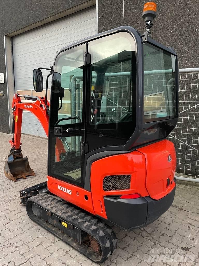 Kubota KX016-4 حفارات صغيرة أقل من 7 طن (حفارات صغيرة)