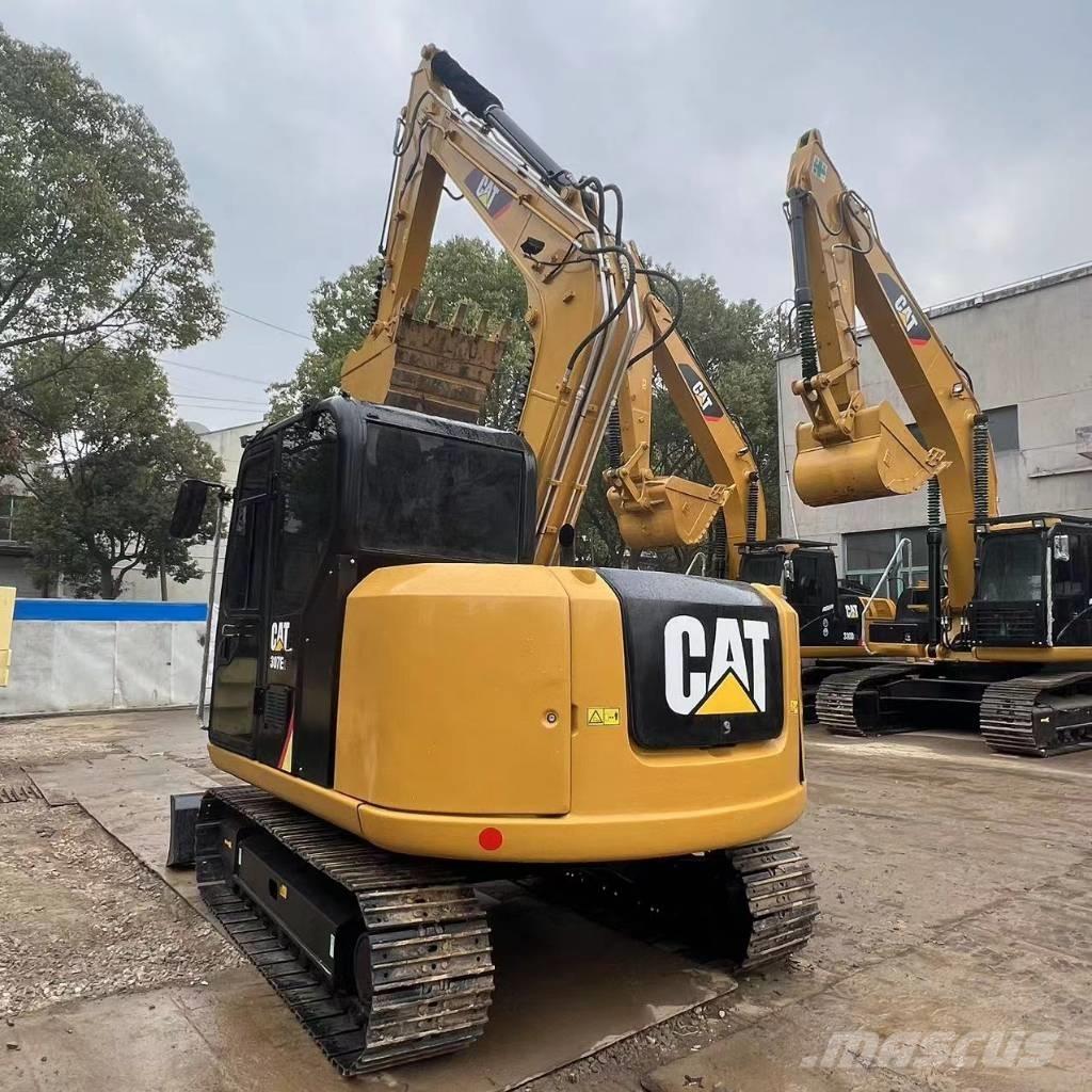 CAT 307E2 حفارات وسط 7 طن - 12 طن