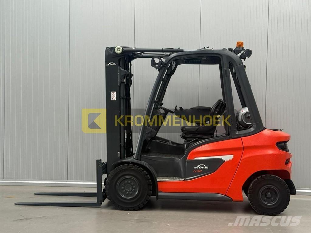 Linde H 30 T شاحنات LPG