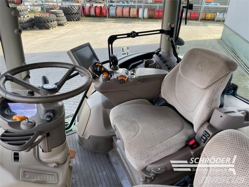 John Deere 6175 R الجرارات