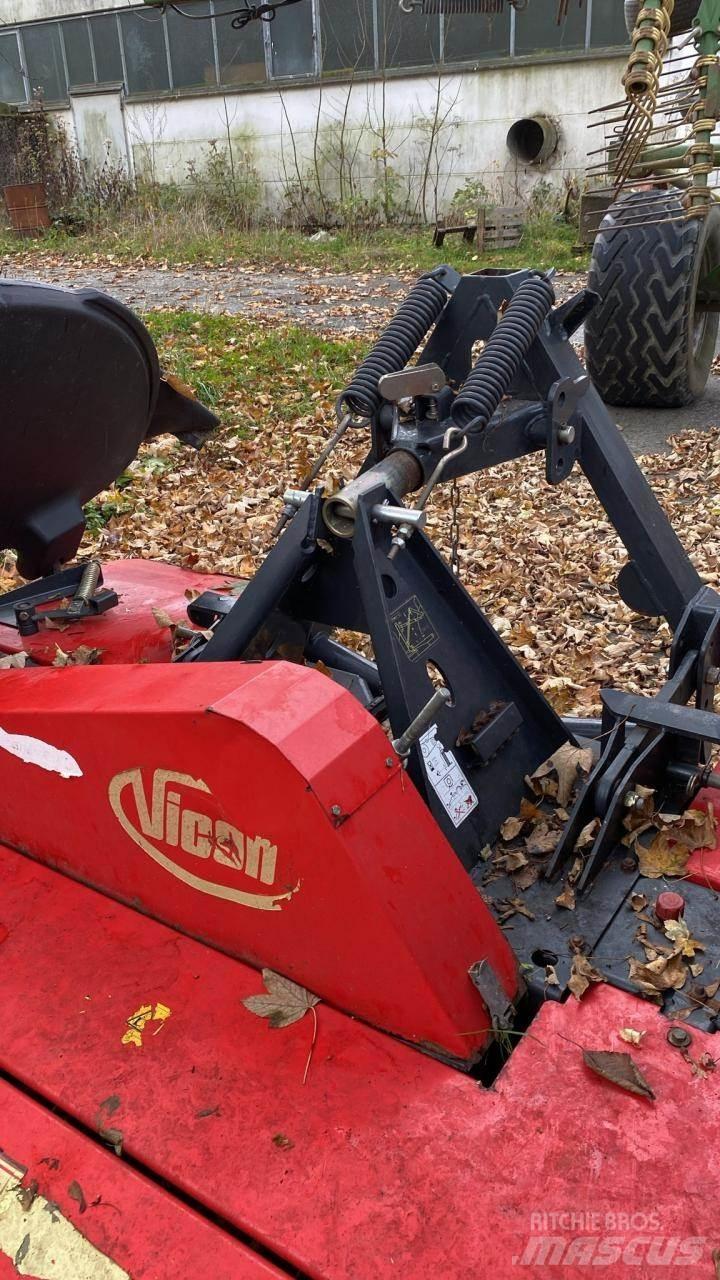 Vicon CM 296 F جزازات