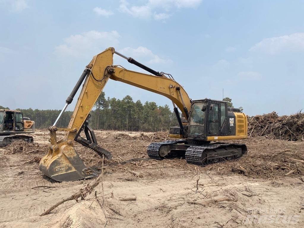 CAT 320 EL حفارات زحافة
