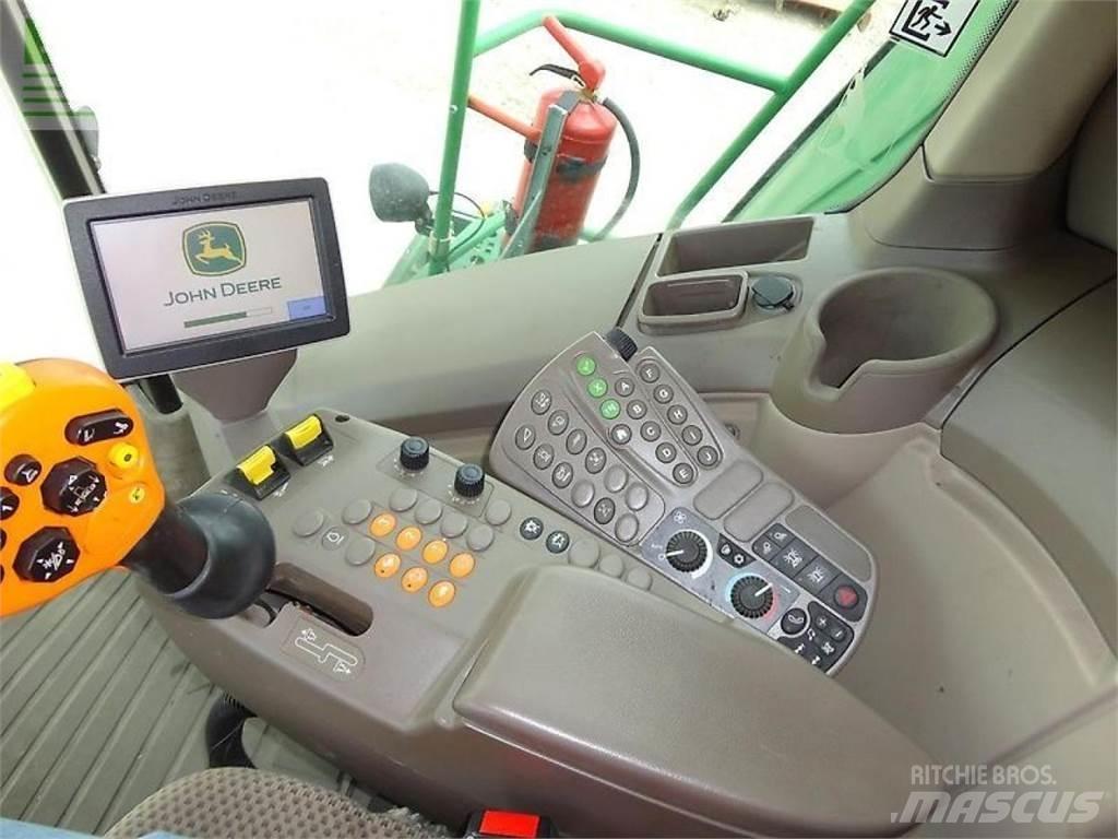 John Deere t670 حصادات
