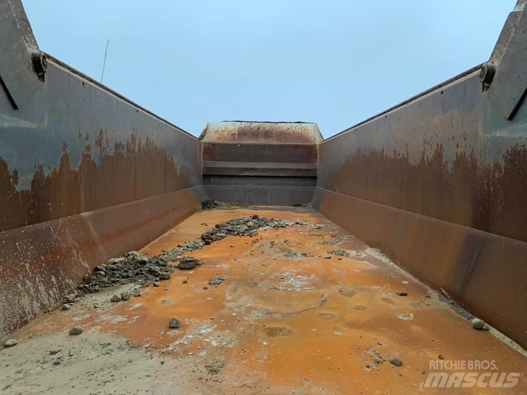 Volvo FMX 540 10x6 شاحنات قلابة