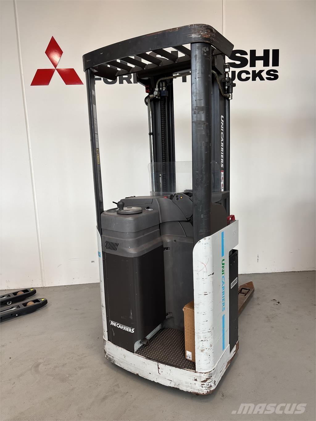 Atlet A160 شاحنات مناولة ذاتية الدفع