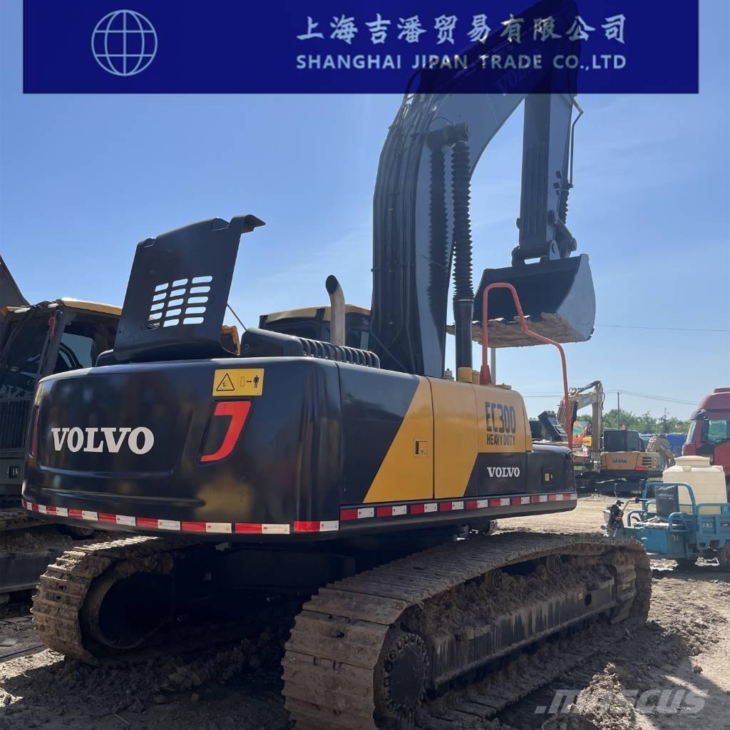 Volvo EC 300 حفارات زحافة