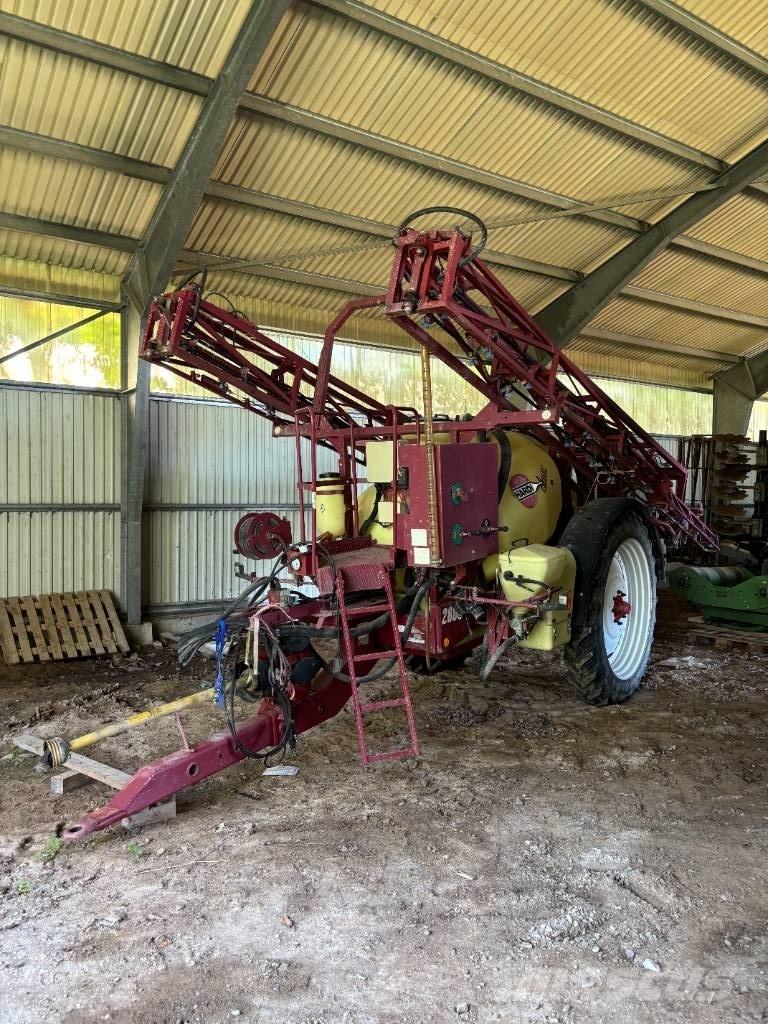 Hardi 2800 الرشاشات