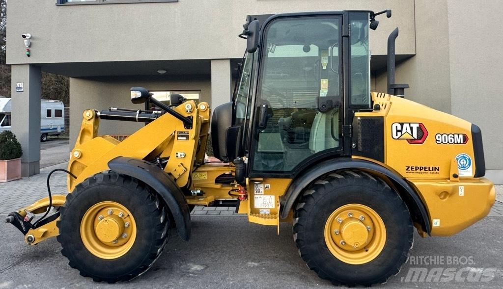 CAT 906M 35kmh لوادر بعجل