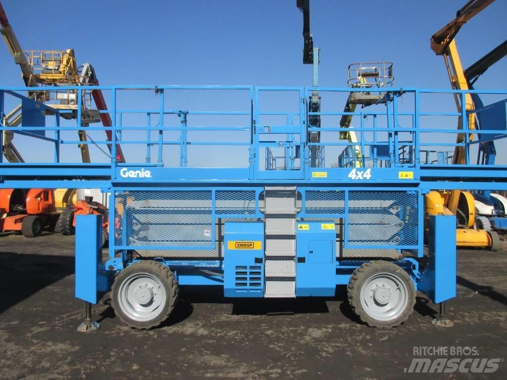 Genie GS 4390 RT رافعات مقصية الشكل